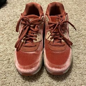 Women’s Nike Air Max